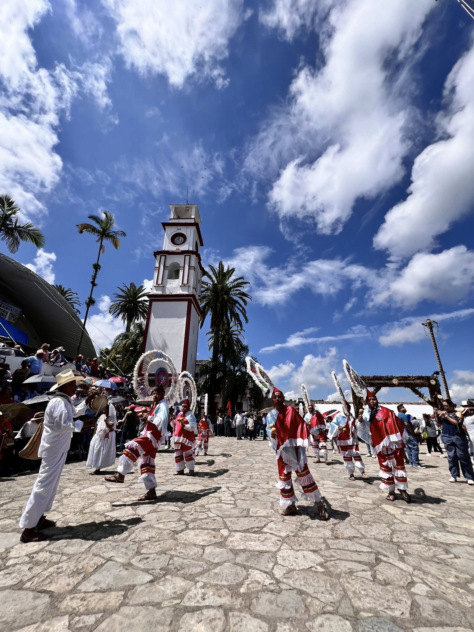 Danza tradicional